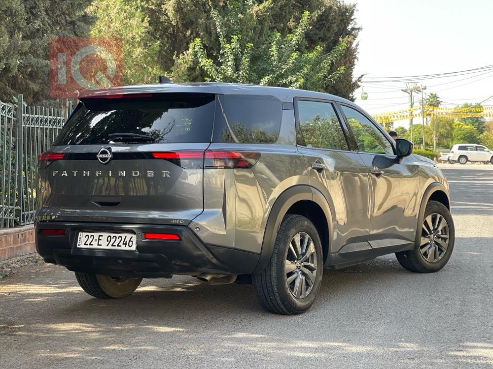 نيسان باثفايندر